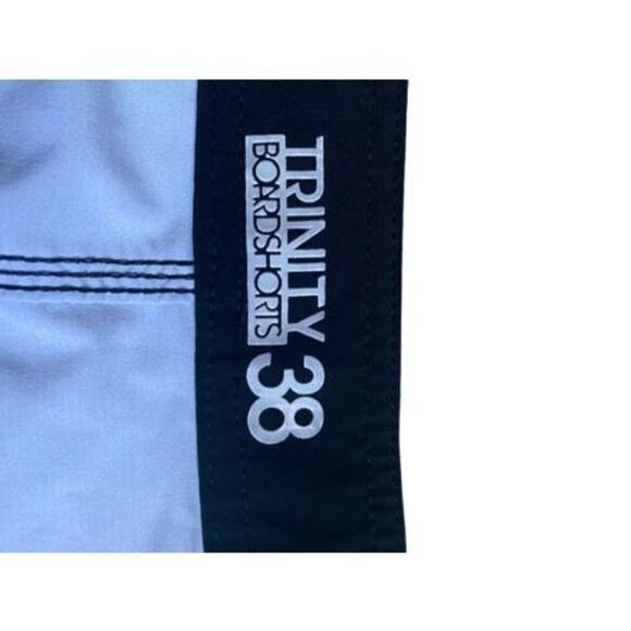 Trinity Collective Men's Size Large Grey Black  Blue Size 38 - Picture 2 of 6